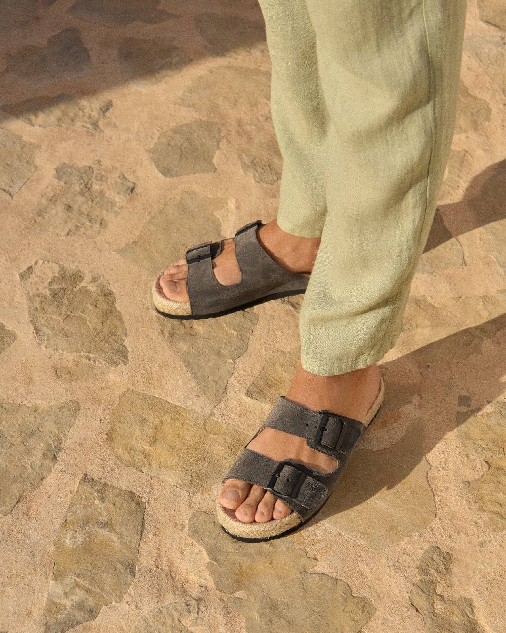 Manebí Suede Nordic Sandals - Hamptons Carbon Grey Ultimo giorno