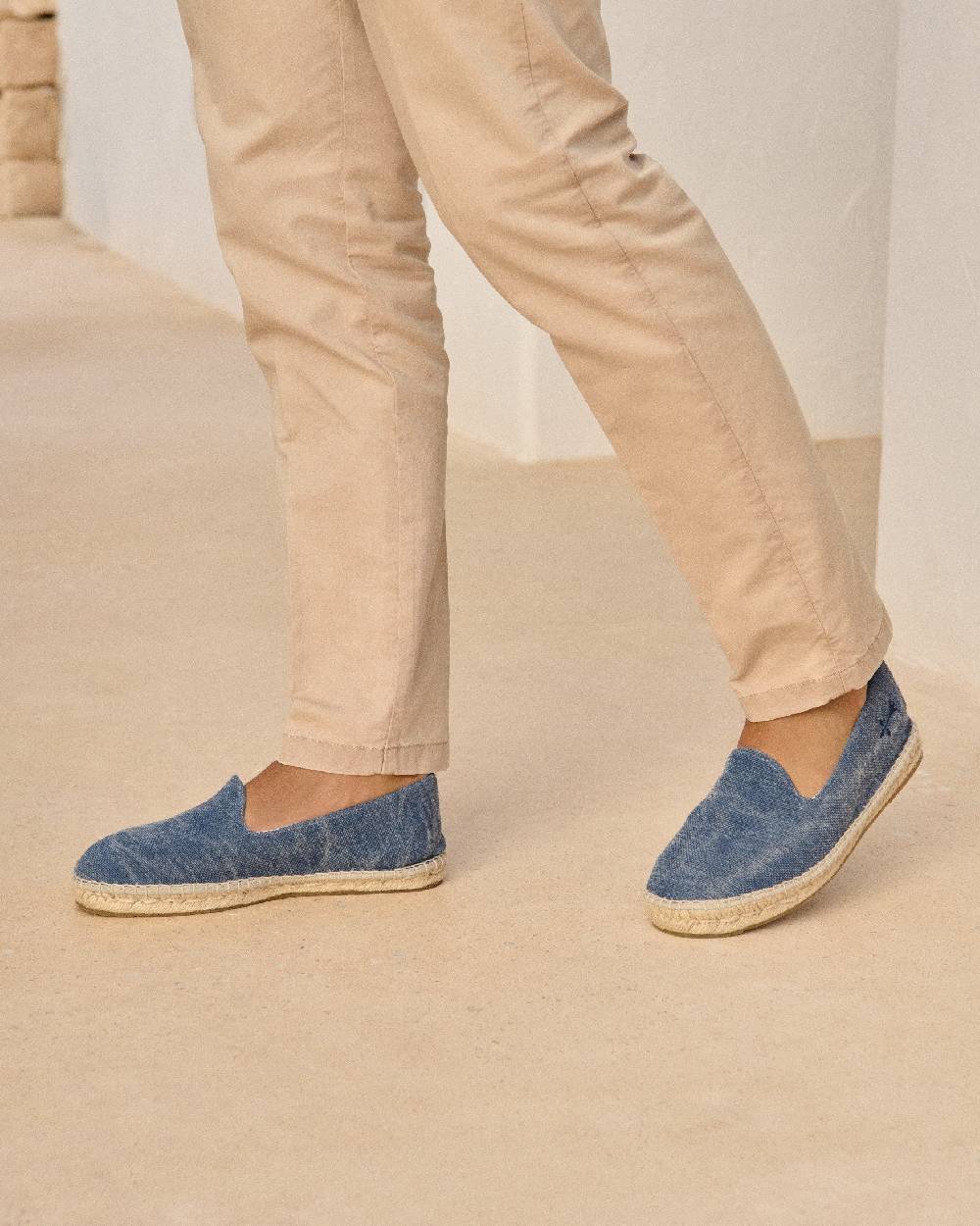Manebí Canvas Espadrilles - La Havana Blue Baja Fino al 50% di sconto