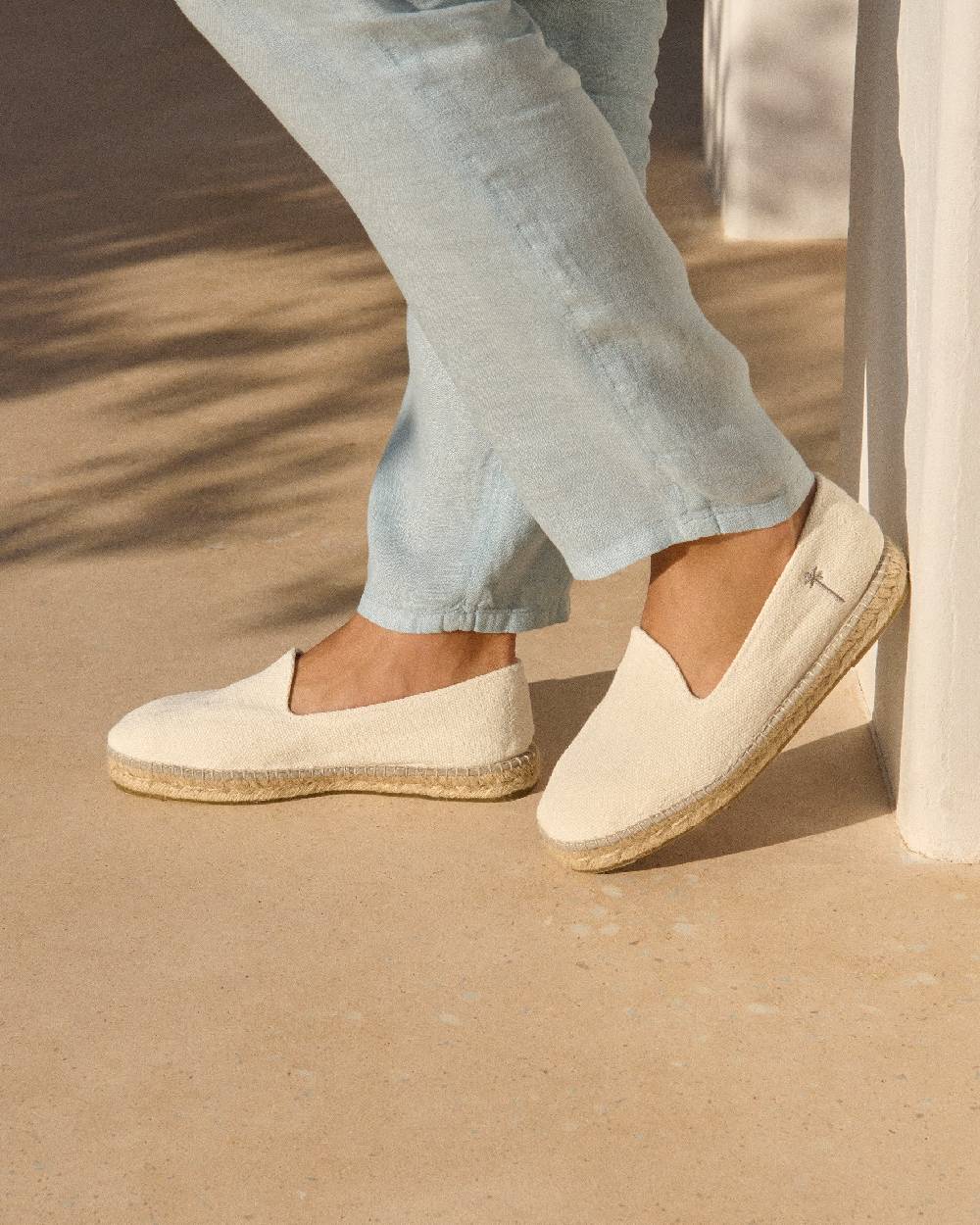 Manebí Organic Hemp Espadrilles - La Havana White Fino al 60% di sconto