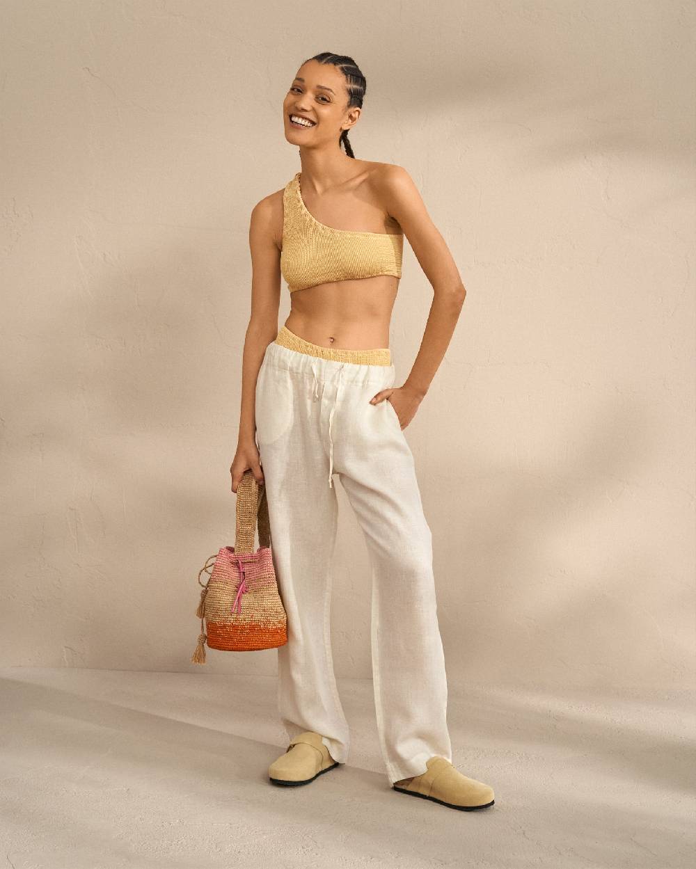 Manebí Linen Belem Trousers - Elasticated Waistband Eggnog Duty-free