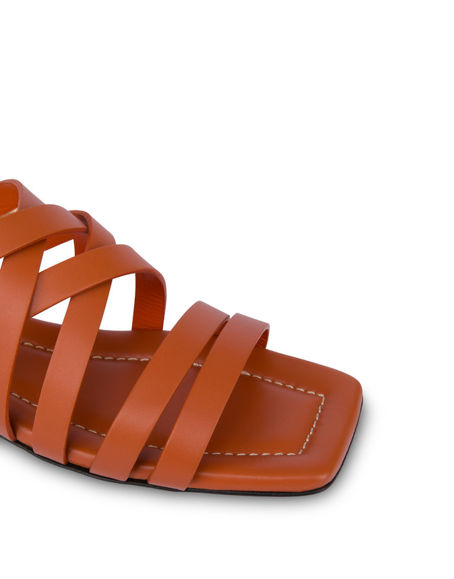 Pollini Sandali Flat Incontri Wood/rame Affare Del Giorno