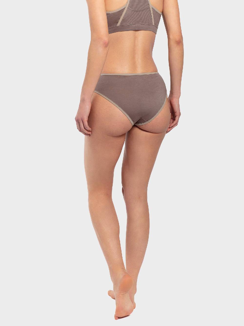 Reda Rewoolution FREE EXPRESS SHIPPING per ordini superiori a 100EUR Saldi