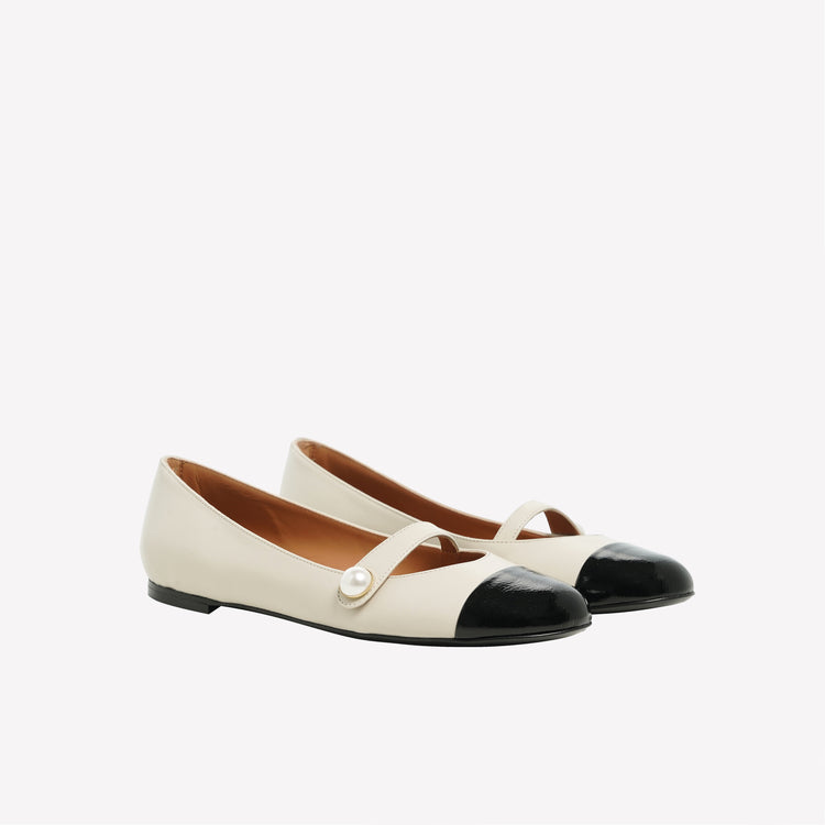 Roberto Festa BALLERINA FLAT CON CINTURINO E BOTTONE IN NAPPA BIANCA DIVY Offerte