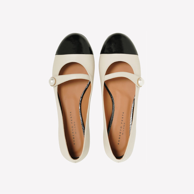 Roberto Festa BALLERINA FLAT CON CINTURINO E BOTTONE IN NAPPA BIANCA DIVY Offerte