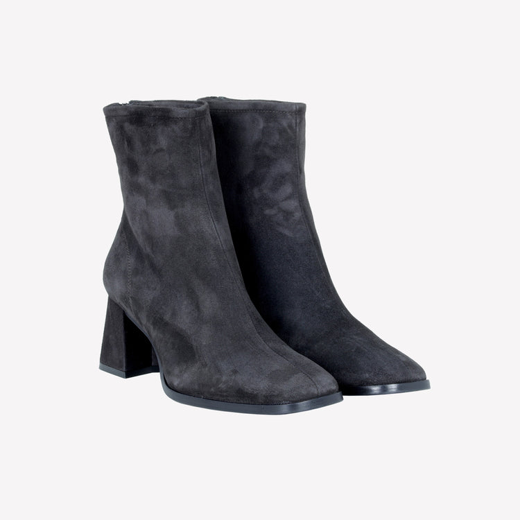 Roberto Festa ANKLE BOOT IN CAMOSCIO ASFALTO YLARIA Presa