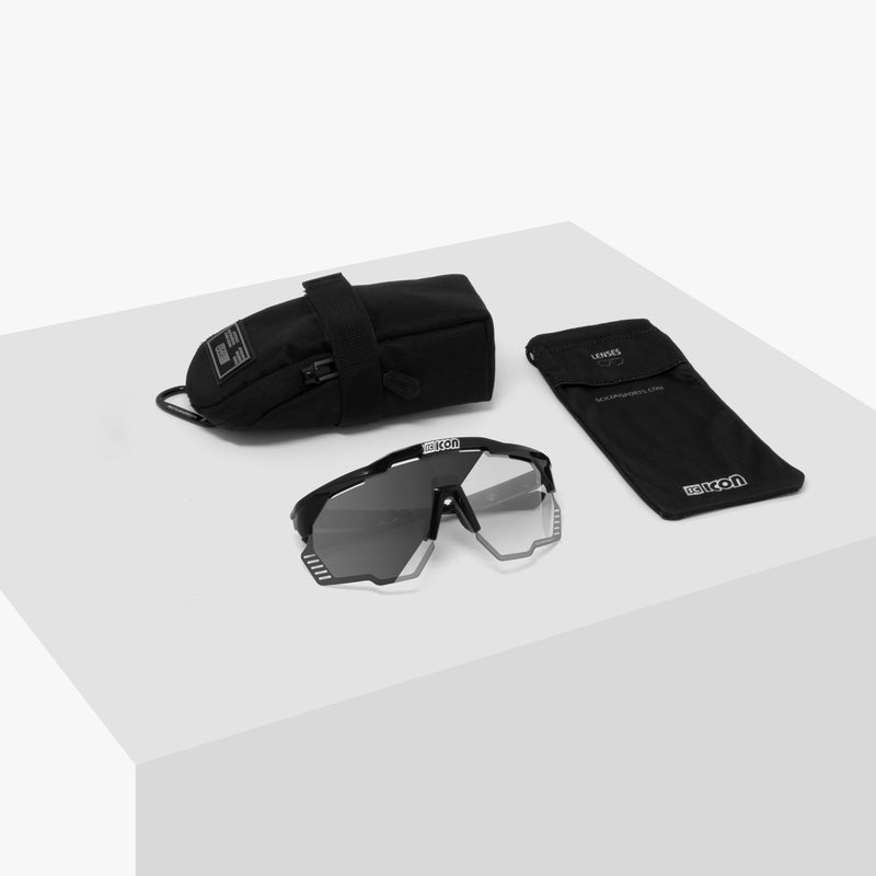 Scicon Aeroshade Kunken Occhiali Ciclismo Nero/Argento Acquista Ora