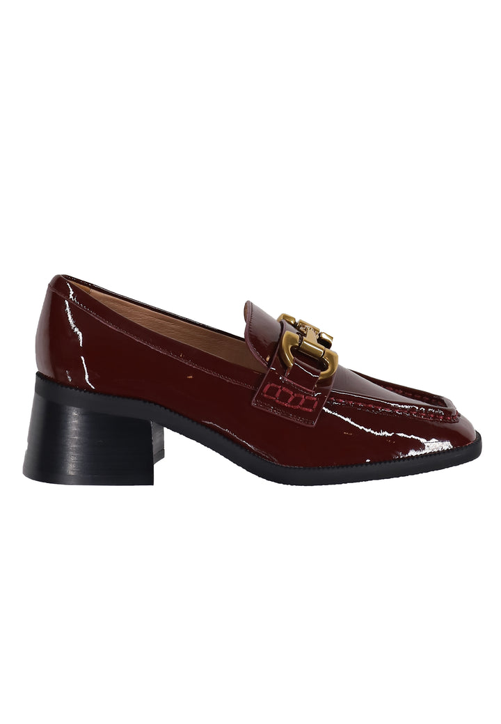 Spatarella Mocassini donna in pelle bordeaux lucida con morsetto in oro Tiana Sottocosto