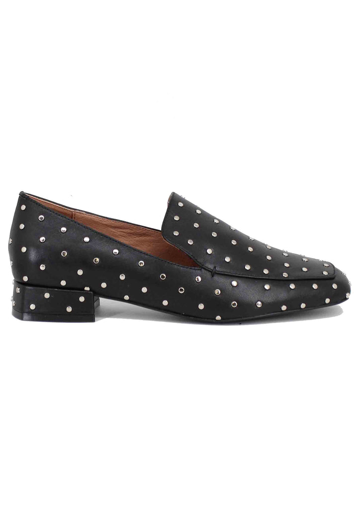 Spatarella Mocassini donna in pelle nera con borchie argento Lillian Convenienza