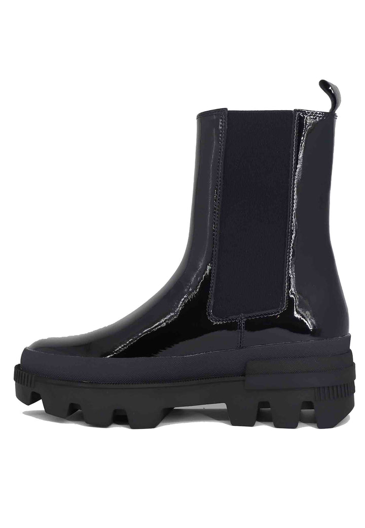 Spatarella Stivaletti donna in vernice nera con fondo carrarmato Violet Outlet