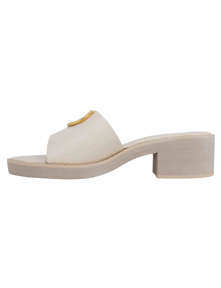 Spatarella Sandali donna in pelle off white con borchia oro e suola in gomma ultra leggera Spedizione Gratuita