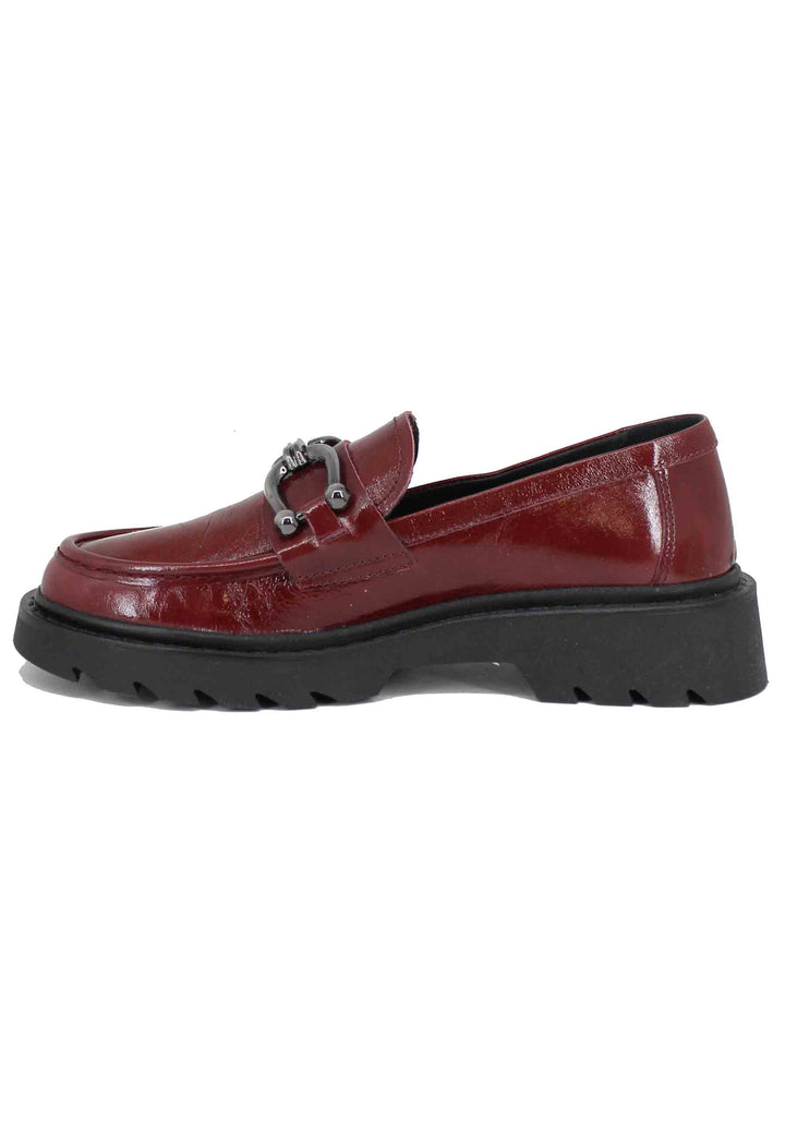 Spatarella Mocassini donna in vernice bordeaux con morsetto Offerta