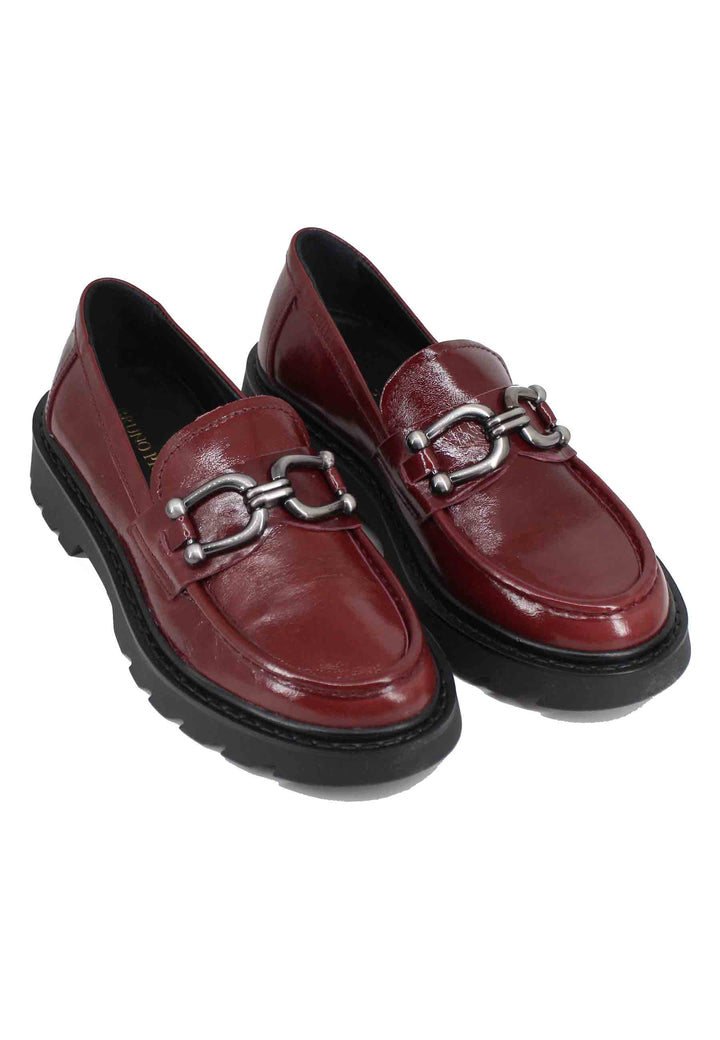 Spatarella Mocassini donna in vernice bordeaux con morsetto Offerta