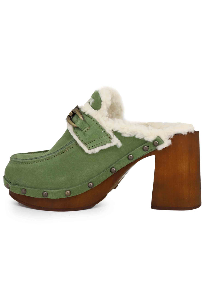 Spatarella Zoccoli donna in camoscio verde con fodera in eco fur e tacco alto Cyber Monday