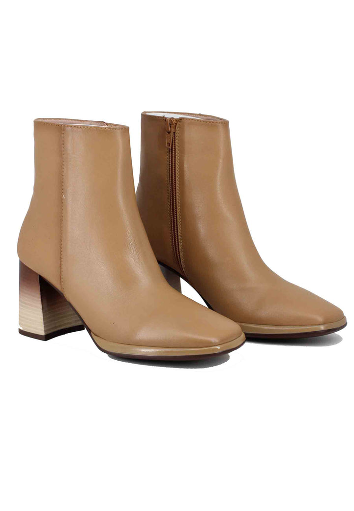 Spatarella Stivaletti donna in pelle camel con tacco alto Vendita calda