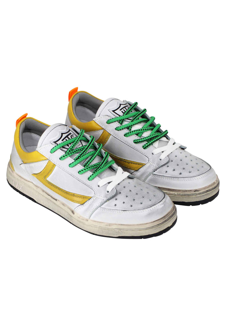 Spatarella Sneakers uomo Starlight Vintage in pelle bianca con riporti in pelle giallo Comprane uno, ottenene uno gratis