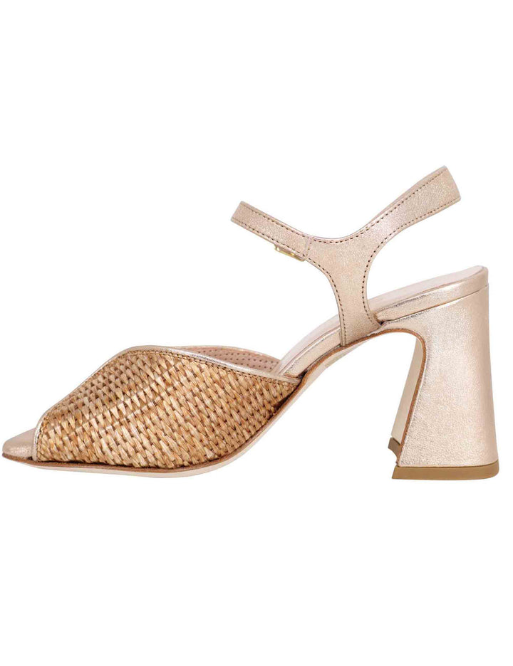 Spatarella Sandali donna in pelle oro laminata con tacco alto e cinturino alla caviglia Black Friday Prezzi