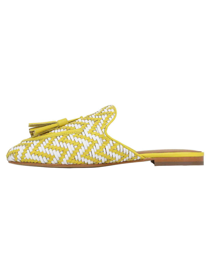 Spatarella Sabot donna in pelle intrecciata bianca e giallo con nappine e tacco basso Spedizione Gratuita