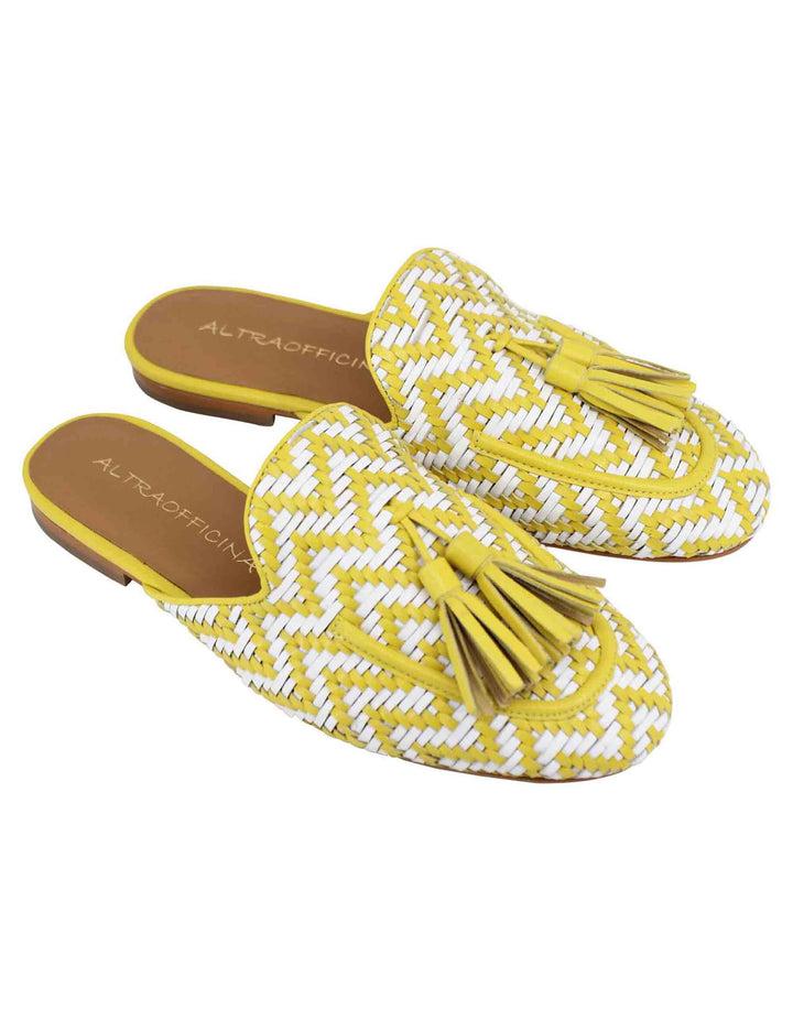 Spatarella Sabot donna in pelle intrecciata bianca e giallo con nappine e tacco basso Spedizione Gratuita