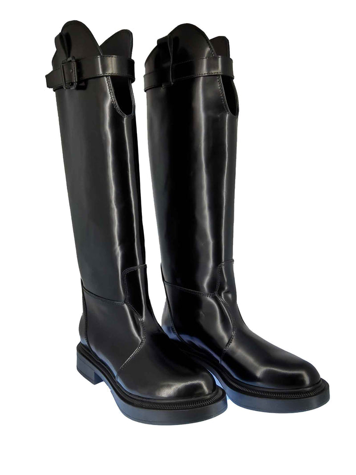 Spatarella Calzature Donna Stivali Cavallerizza in Pelle Nera Lucida con Cinturino e Fondo in Gomma in Tinta Fino Al -60%
