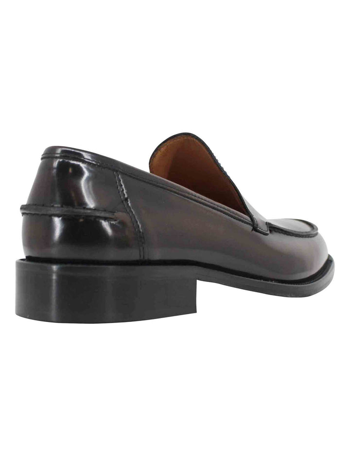 Spatarella Mocassini uomo in pelle testa di moro lucida con suola cucita in cuoio Saldi Di Fabbrica