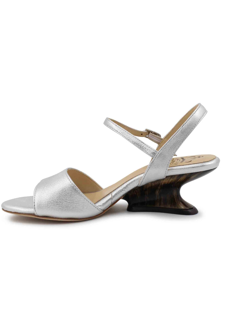 Spatarella Sandali donna in pelle laminata argento con zeppa bassa Cyber Monday