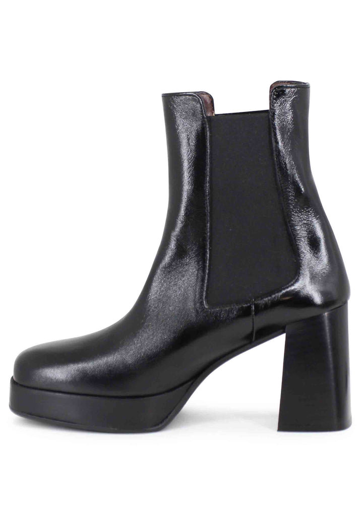 Spatarella Stivaletti beatles donna in pelle nera con tacco e plateau Negozi Online