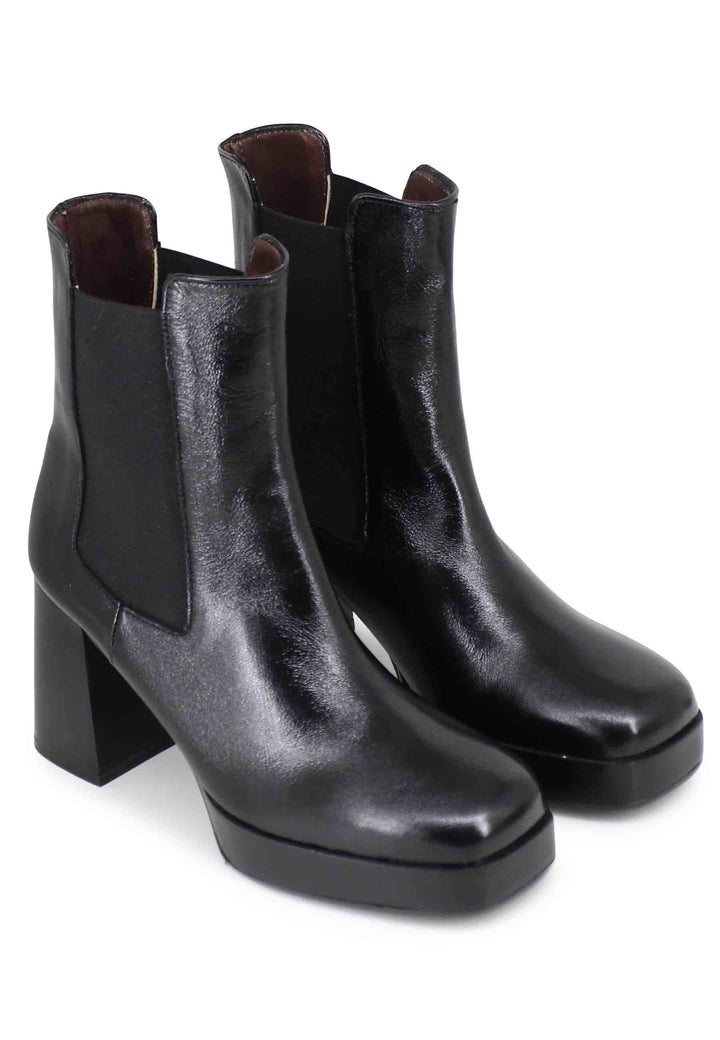 Spatarella Stivaletti beatles donna in pelle nera con tacco e plateau Negozi Online