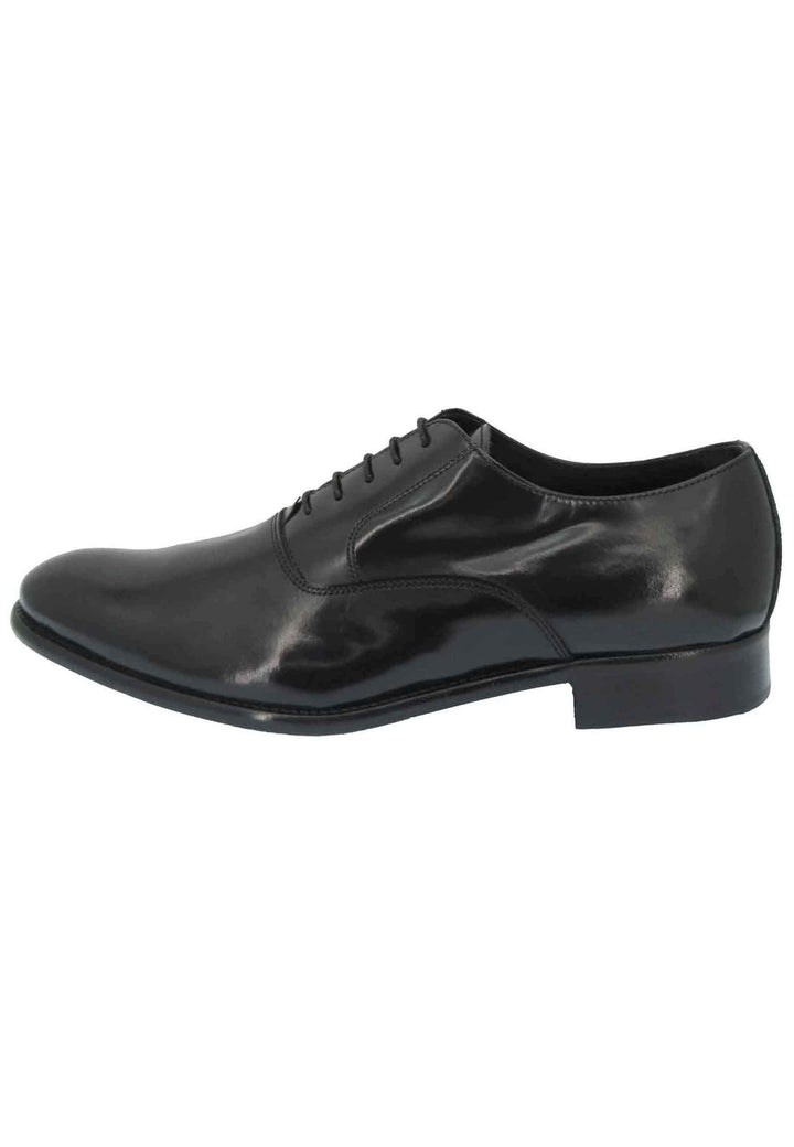 Spatarella Stringate uomo in pelle nera lucida con fondo in cuoio Moda