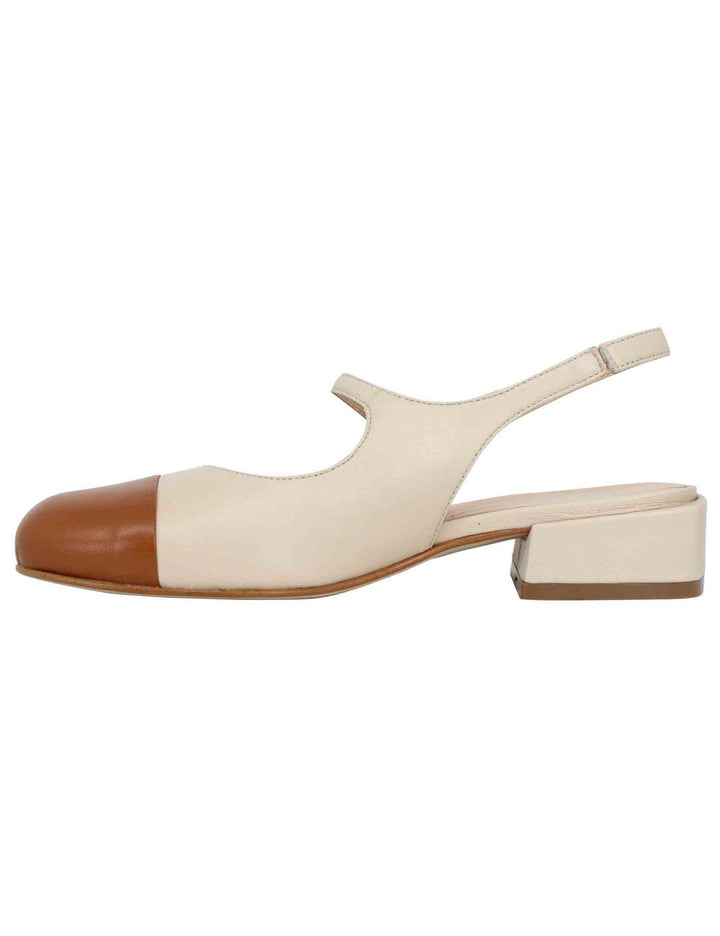 Spatarella Decollete slingback donna in pelle beige bicolore con puntale cammello Offerte esclusive