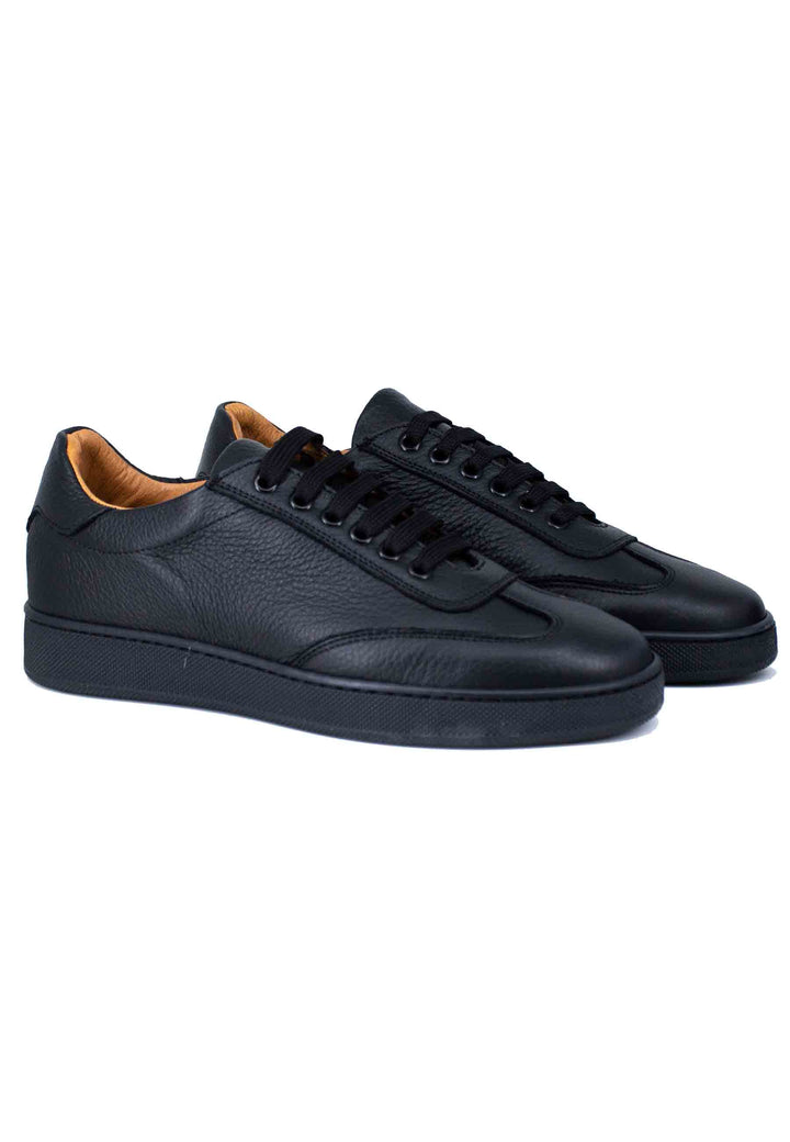 Spatarella Sneakers uomo in pelle martellata nera Promozione temporanea