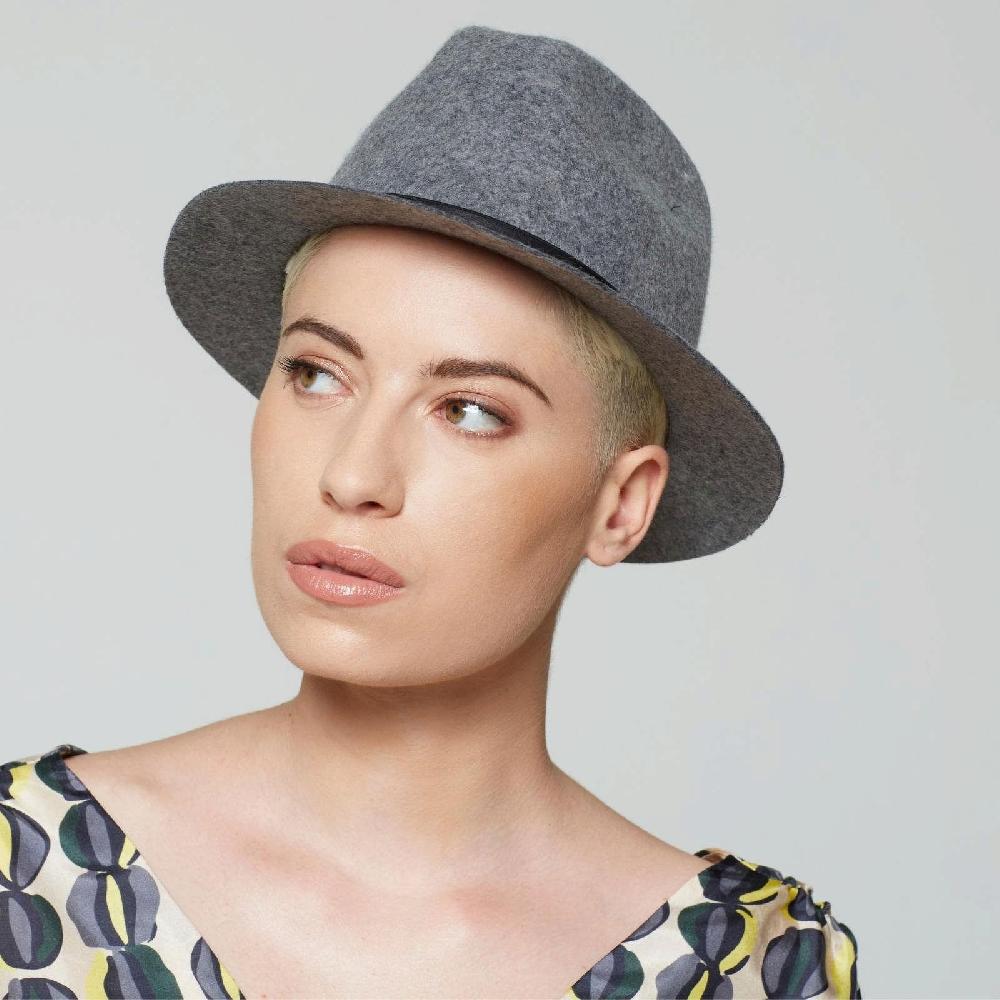 A.S.98 CAPPELLO SHERYL Presa