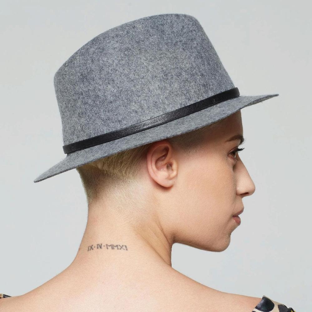 A.S.98 CAPPELLO SHERYL Presa