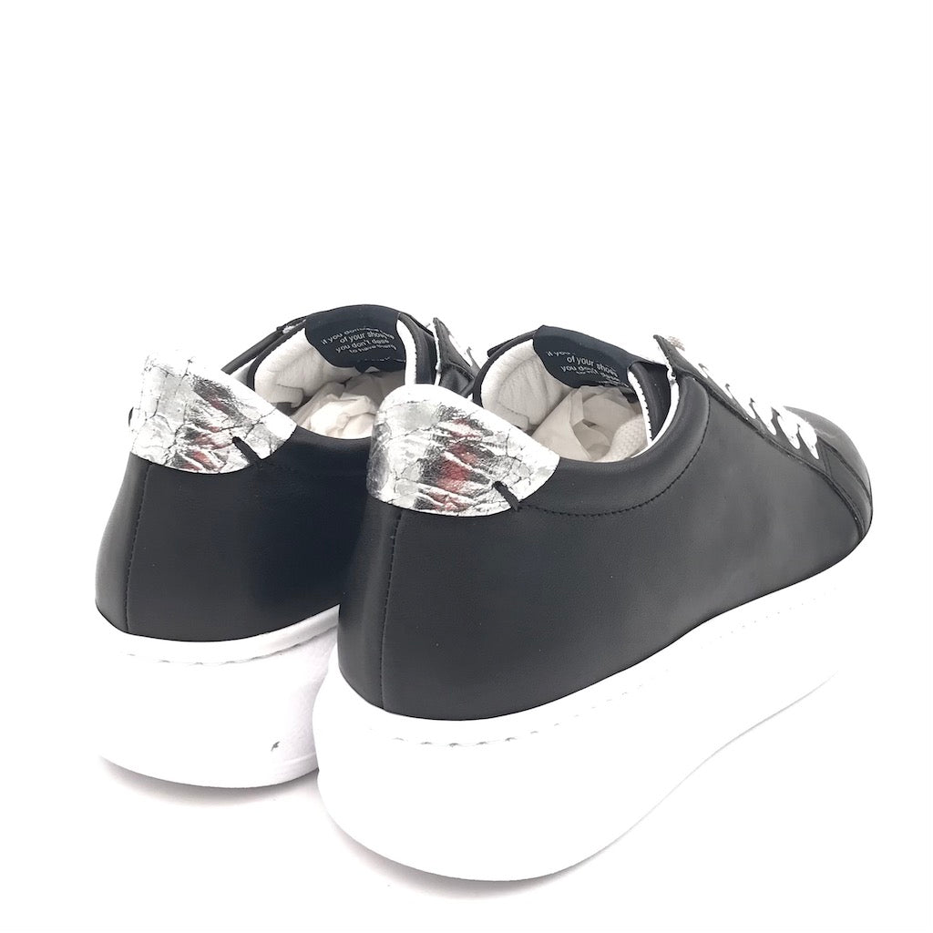 Zulian Calzature Sneakers Basic nera Economico