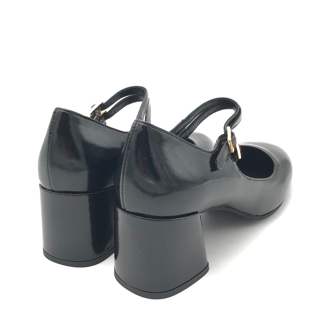Zulian Calzature Scarpa Zar cinturino nera Qualità Garantita
