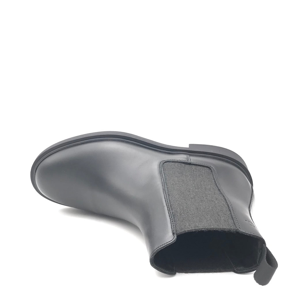 Zulian Calzature Beatles in pelle nera In Vendita
